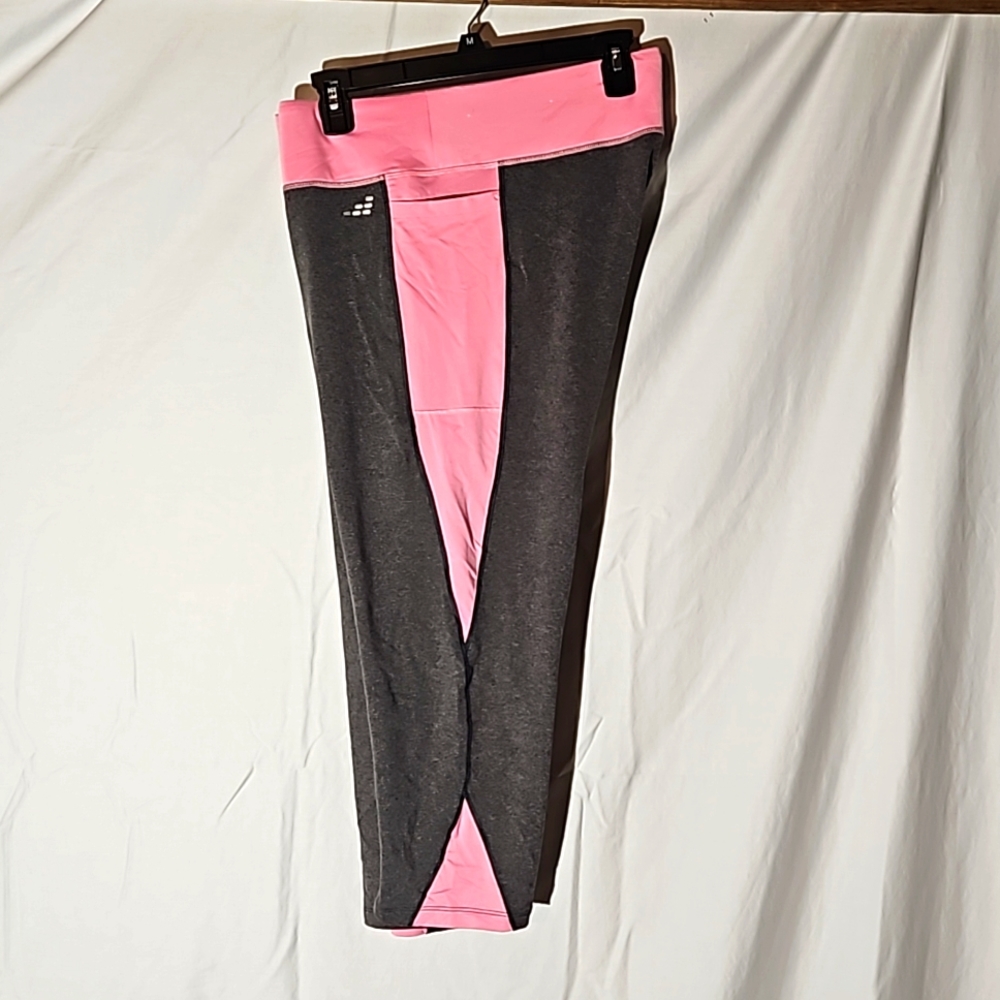 Athletic / Workout Pants Cropped